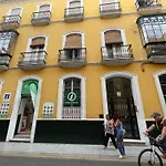 La Casa De Maria Castana